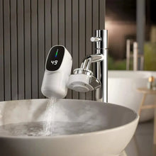 Carregar imagem no visualizador da galeria, AquaLux Digital — Aquecedor Instantâneo Premium para Torneira (BIVOLT)