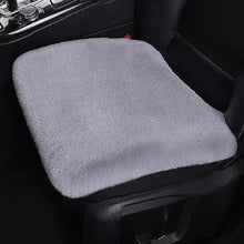 Carregar imagem no visualizador da galeria, Almofada Para Carro Pelúcia Sintética
