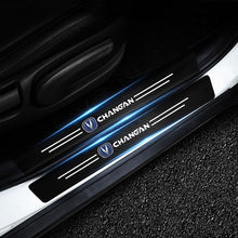 Carregar imagem no visualizador da galeria, CarbonFilm™ Protetor de Soleira Anti-risco Premium
